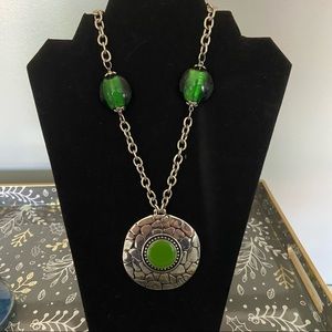 Silver metal chain and Green glass stone necklace